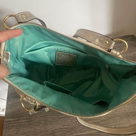 women’s Coach Signature C multicolored Print Handbag J1220-22472 - Picture 6 of 8